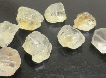 Surowe kamienie jubilerskie