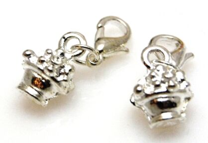 Charms z karabińczykiem - koszyczek - posrebrzany