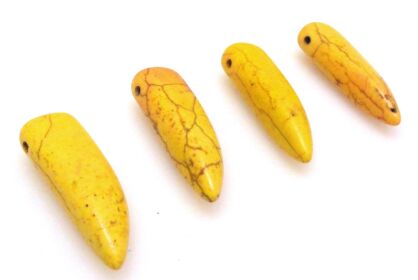 Howlit - kieł 30x10mm - żółty