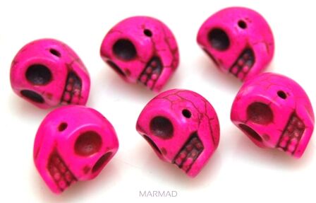 Howlit różowy - czaszka 14x10mm