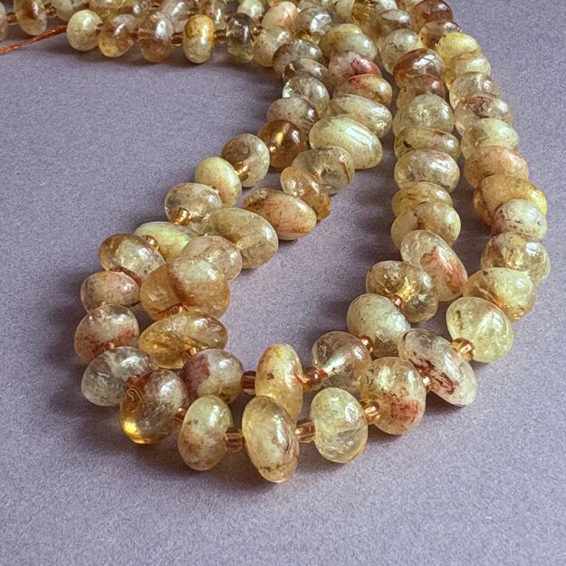 Cytryn naturalny - nugetty (zaokrąglone bryłki) 10x8x5mm