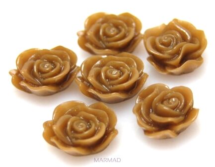 Kaboszon - różyczka 13x11mm - brązowa