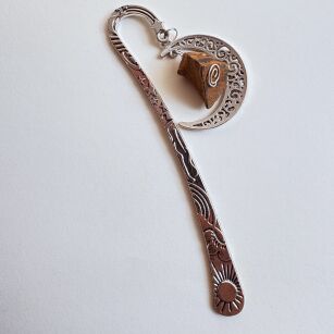 Zakładka do książki z tygrysim okiem