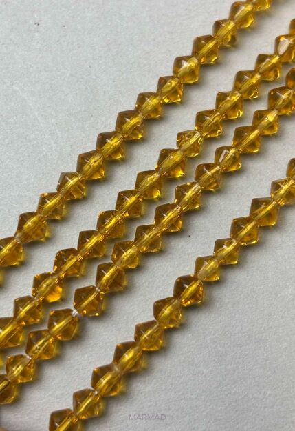 Kryształki fasetowane- bicone 4x4mm - bursztyn