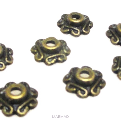 Czapeczki bali na korale kwiatek 6mm - red copper