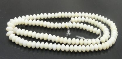 Koral - oponki 5x3mm - jasna kość słoniowa