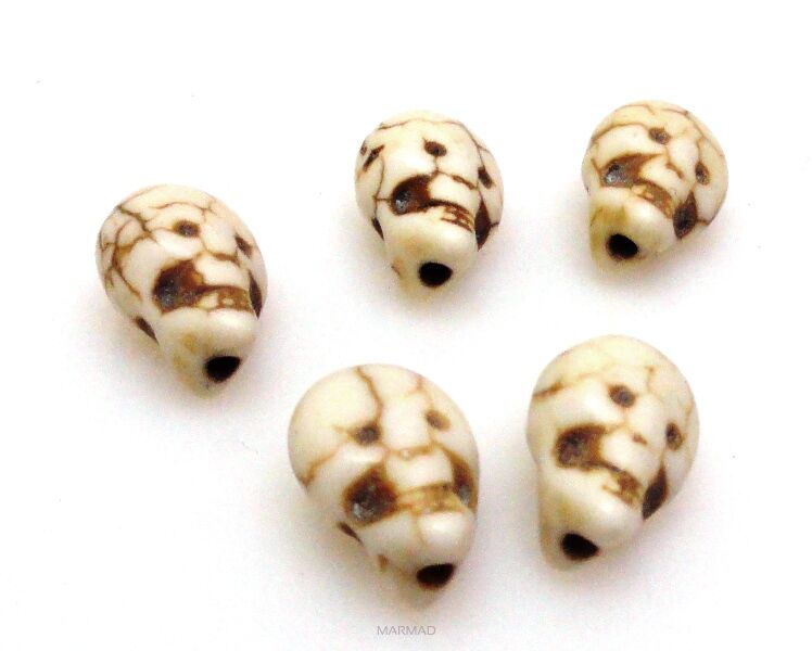 Howlit - czaszka 13x9mm - kremowy