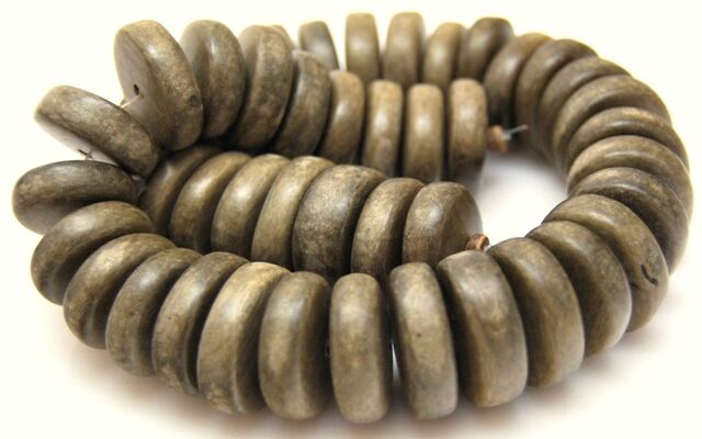 Drewno egzotyczne zielone - talarki 22x7mm