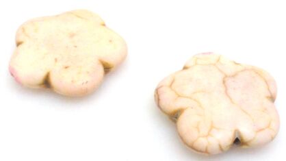 Howlit - kwiatek 25mm - kremowy