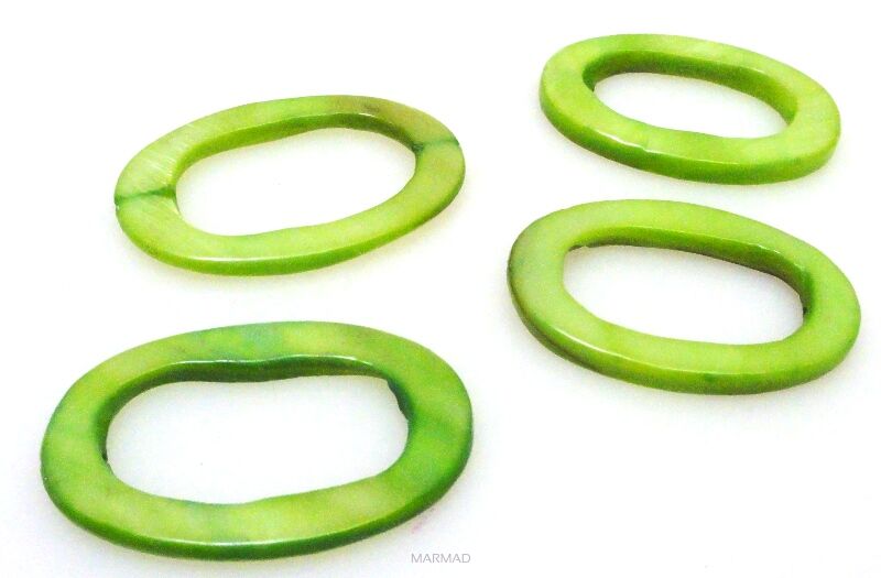 Muszla /Masa perłowa - owal okienko 30x20mm