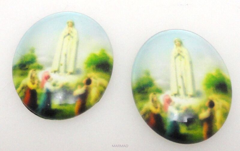 Kaboszon szklany owal 25x18mm - dewocjonalia