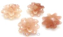 Koral z żywicą - kwiatek dalia 17mm - jasno brązowy