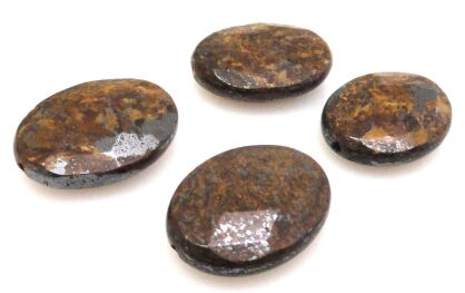 Bronzyt fasetowany - owal 20x15mm