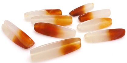 Agat karneol - trójboczna oliwka 38x10mm