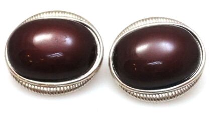 Guziki - owal 25x23mm