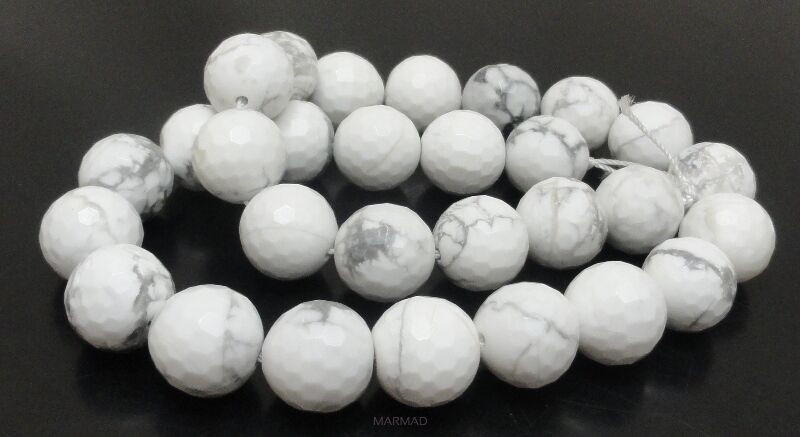 Howlit biały fasetowany - kula 14mm