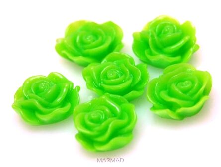 Kaboszon - różyczka 13x11mm - jasno zielona