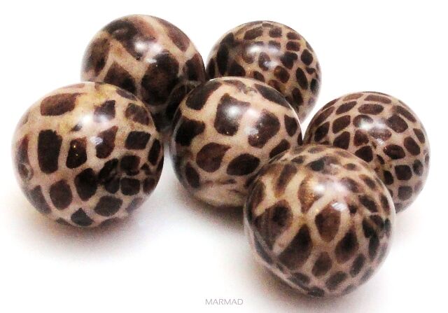 Akryl - kule 22mm brązowe