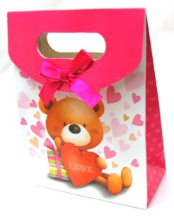 Torebka na prezent - miś w serduszkach