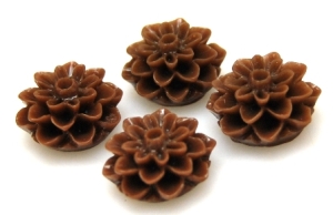 Kaboszon - kwiatek brązowy 14mm