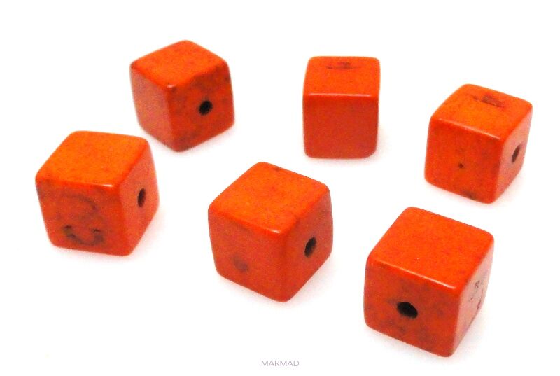 Howlit - kostka 8x8mm - pomarańczowy
