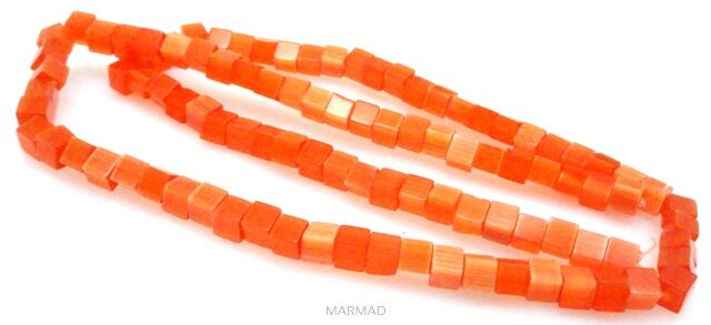 Uleksyt - kostka 4x4mm - pomarańczowy