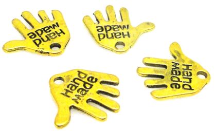 Zawieszka - dłoń 12x13mm z napisem Hand Made