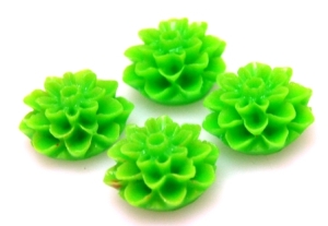 Kaboszon - kwiatek jasno zielony 14mm