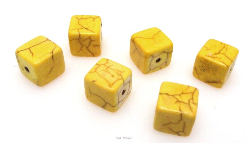Howlit - kostka 8x8mm - żółty