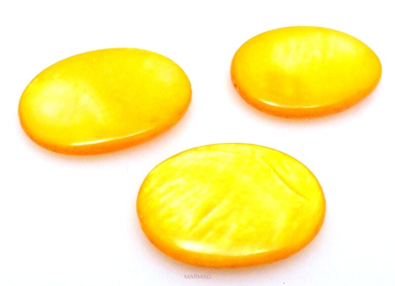 Muszla /Masa perłowa - owal 30x22mm