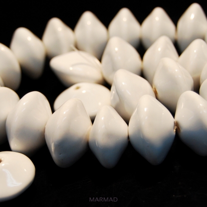 Ceramika biała - dysk 22x14mm