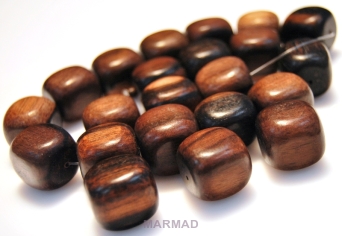 Heban - kostka 18x18mm