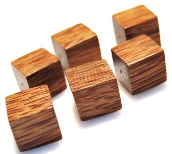 Palma kokosowa - kostka 18x18mm