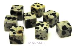 Jaspis dalmatyńczyk - kostka 8x8mm