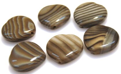 Krzemień pasiasty - serce 20x20mm- wada