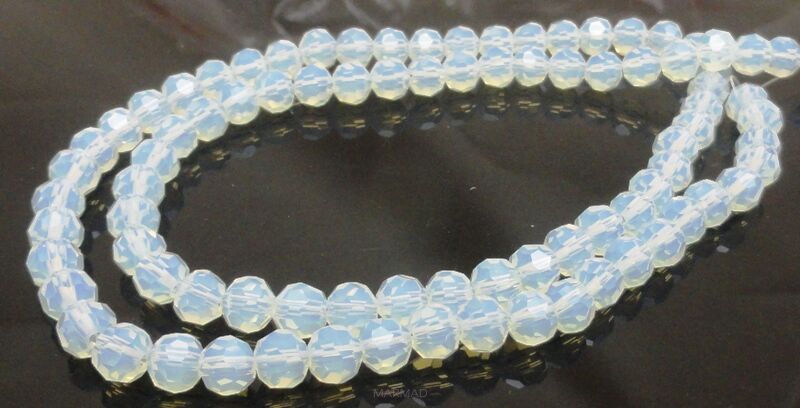 Opal, opalit biały fasetowany - kula 6mm
