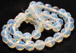 Opal, opalit biały fasetowany - kula 10mm
