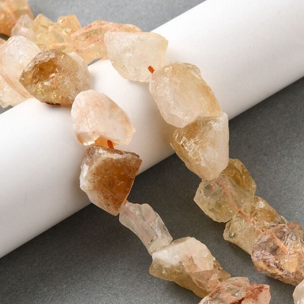 Cytryn - surowe kamienie - z otworem