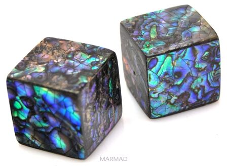 Muszla PAUA - na wisior - kostka 25x25mm