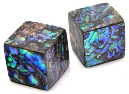 Muszla PAUA - na wisior - kostka 25x25mm