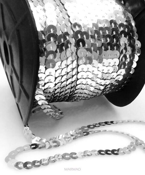 Taśma cekinowa w kolorze srebrnym 5mm - 1 metr