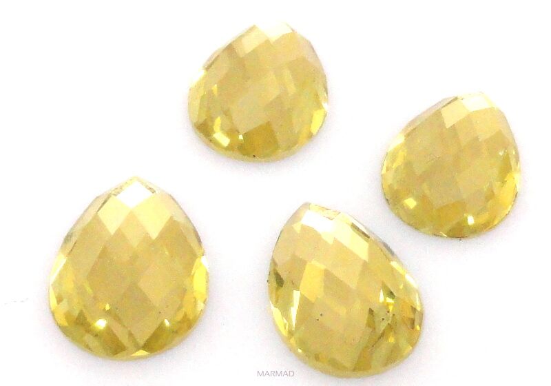 Kaboszon szklany fasetowany - kropla 13x10mm - lemon