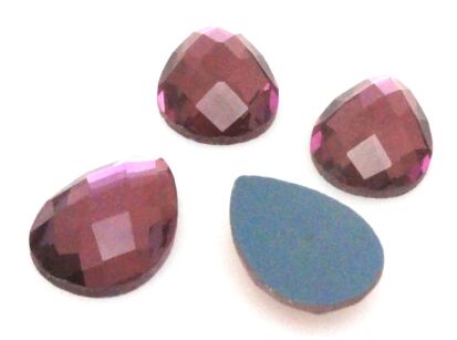 Kaboszon szklany fasetowany - kropla 13x10mm - medium rose