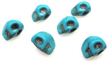 Howlit - czaszka 8x6x6mm - turkusowy