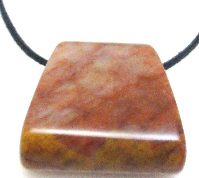 Mokait - na wisior - trapez 36x38x17mm