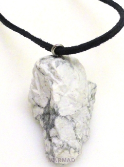 Howlit biały surowy - zawieszka 32x19x18mm + rzemień