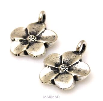 Zawieszka - kwiatek 20x17mm - srebrzona próba 999