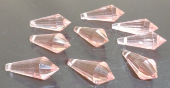 Kryształki fasetowane - łza 20-18x8mm