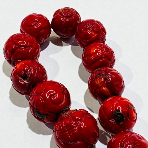 Koral czerwony rzeźbiony- kula 20-23mm