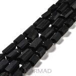 Turmalin - nieregularna kolumna